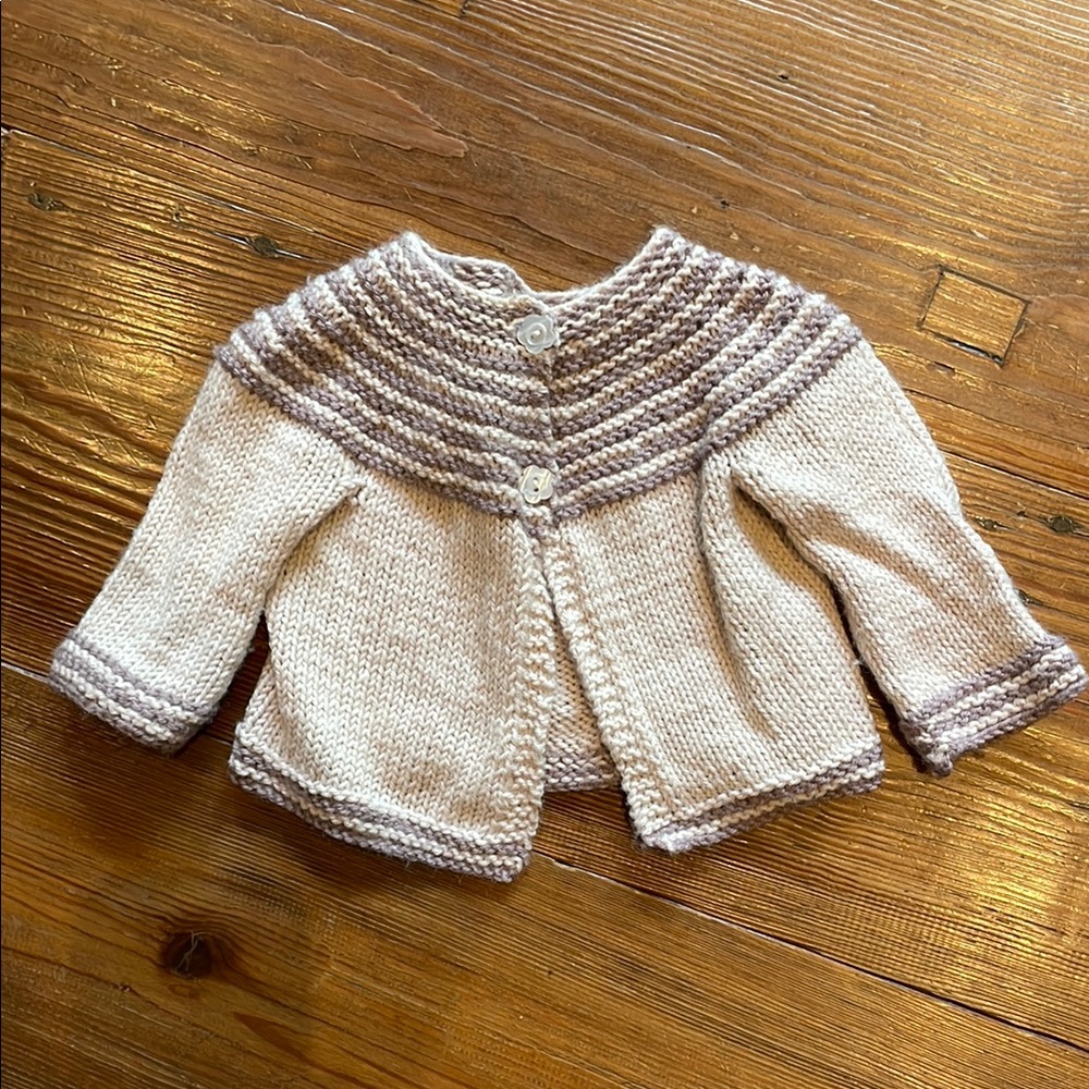HANDMADE 3-6M Sweet Wool Cardigan Sweater Pale Purple Stripes w/ Flower Buttons